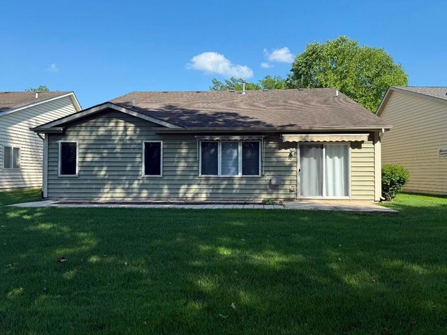 6418 Grosbeak Court, Hobart, IN 46342
