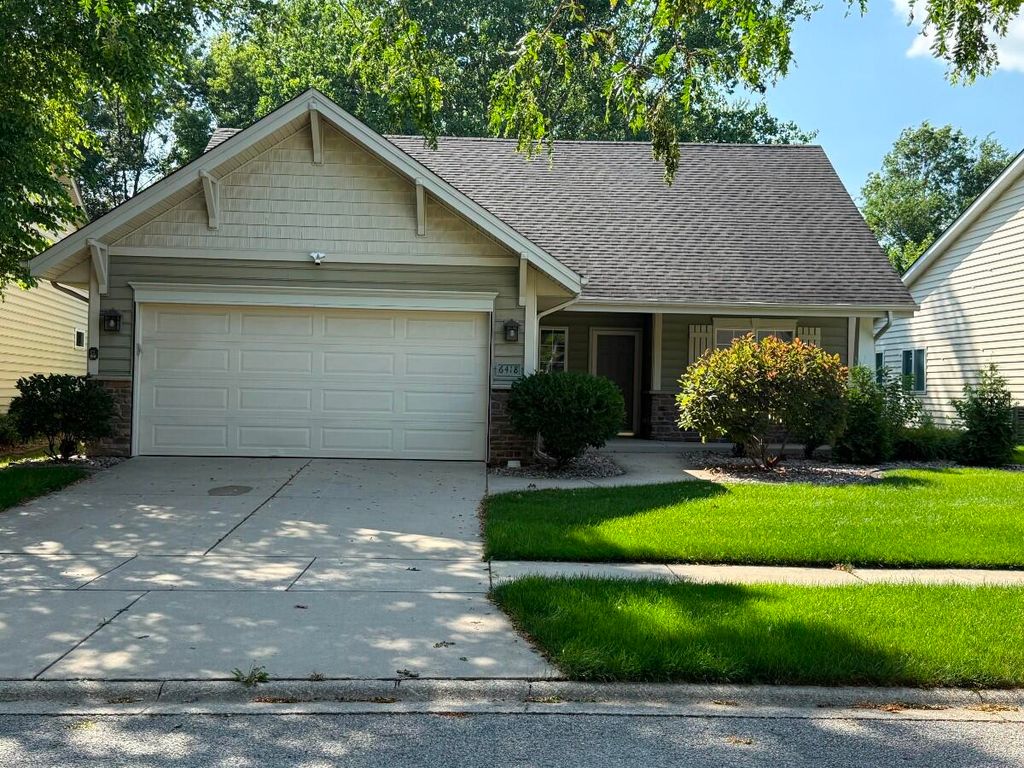 6418 Grosbeak Court, Hobart, IN 46342