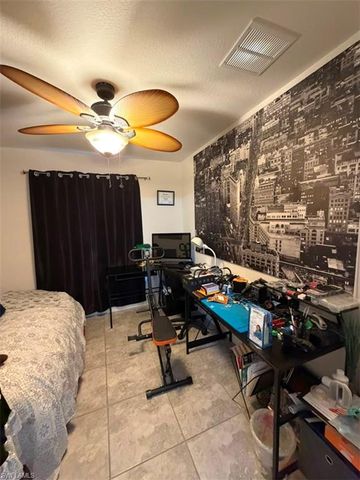 919 NE 36th TER, Cape Coral, FL 33909