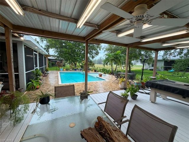 919 NE 36th TER, Cape Coral, FL 33909