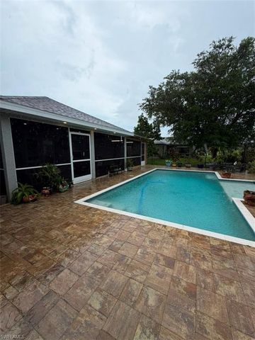 919 NE 36th TER, Cape Coral, FL 33909