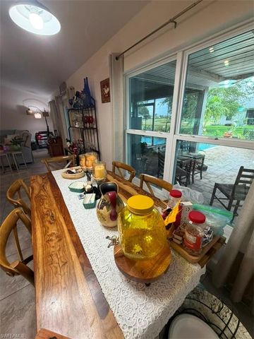 919 NE 36th TER, Cape Coral, FL 33909