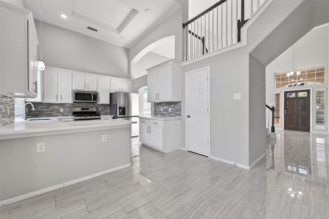 17711 Shelby Oaks Circle, Richmond, TX 77407