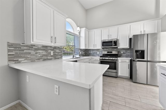 17711 Shelby Oaks Circle, Richmond, TX 77407