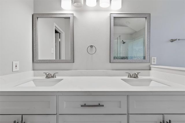 17711 Shelby Oaks Circle, Richmond, TX 77407