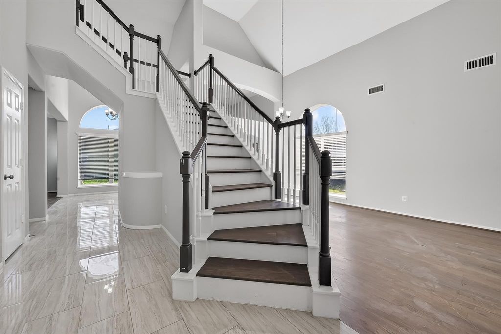 17711 Shelby Oaks Circle, Richmond, TX 77407