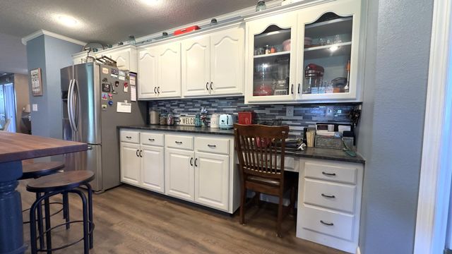 1178 E 418th Road, Bolivar, MO 65613