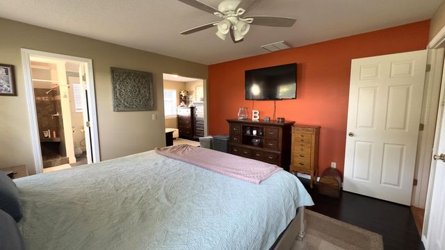 1178 E 418th Road, Bolivar, MO 65613