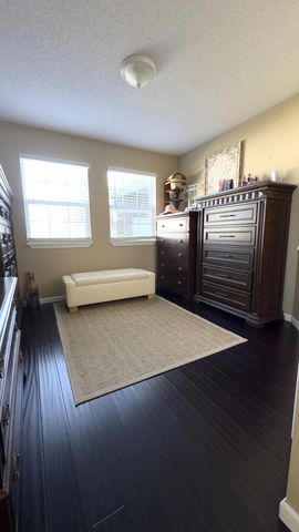 1178 E 418th Road, Bolivar, MO 65613