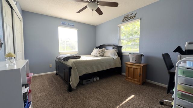 1178 E 418th Road, Bolivar, MO 65613