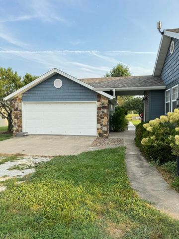 1178 E 418th Road, Bolivar, MO 65613