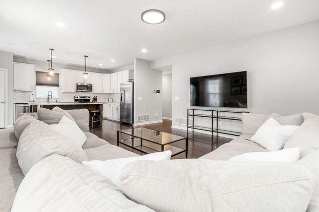 6169 Dajana Drive, Westerville, OH 43081