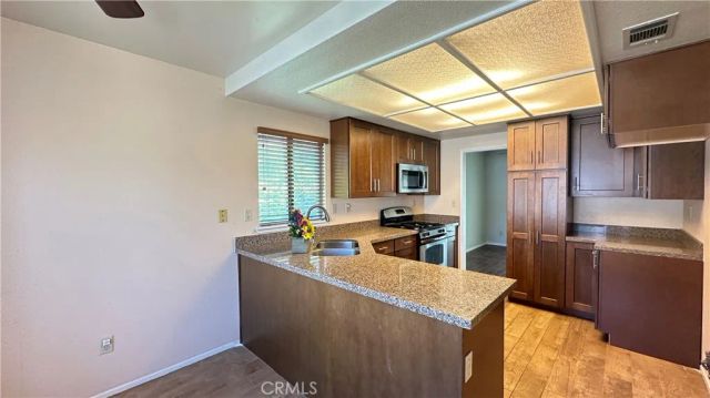 28979 Jasmine Creek Lane, Highland, CA 92346
