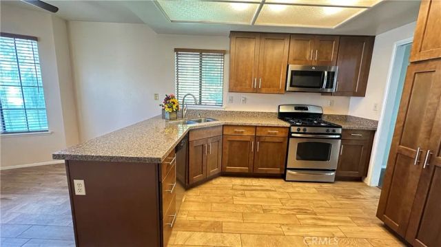 28979 Jasmine Creek Lane, Highland, CA 92346