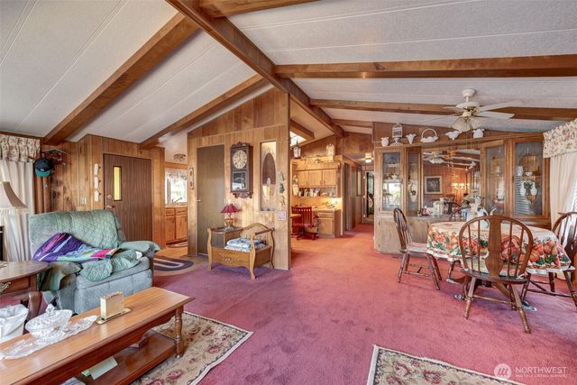 11622 Silver Lake Rd #90, Everett, WA 98208