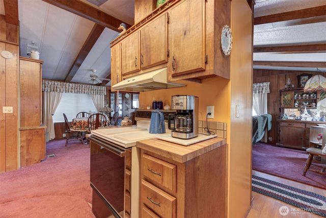 11622 Silver Lake Rd #90, Everett, WA 98208