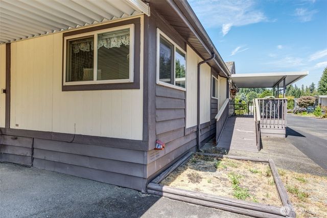 11622 Silver Lake Rd #90, Everett, WA 98208
