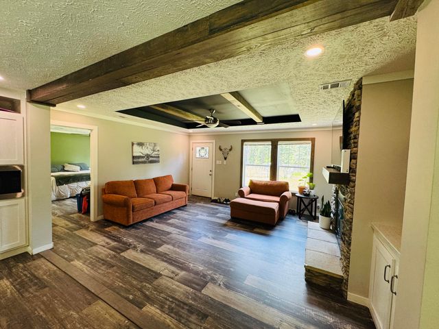 661 Woodrow Road, Estill, SC 29918