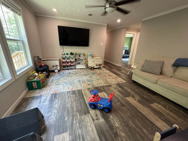 661 Woodrow Road, Estill, SC 29918