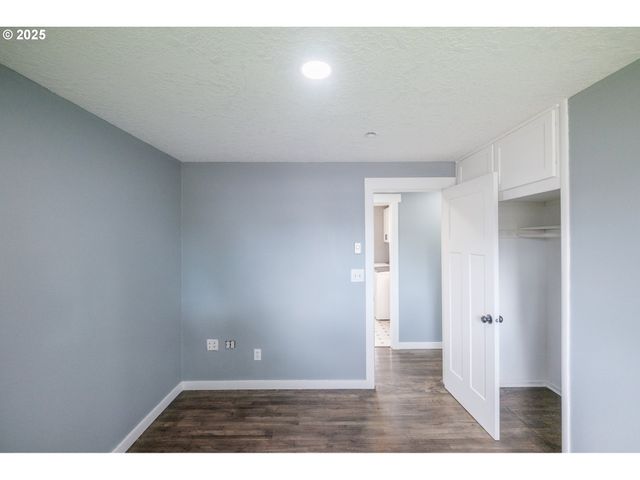 3365 Glendale Ave Ne, Salem, OR 97301
