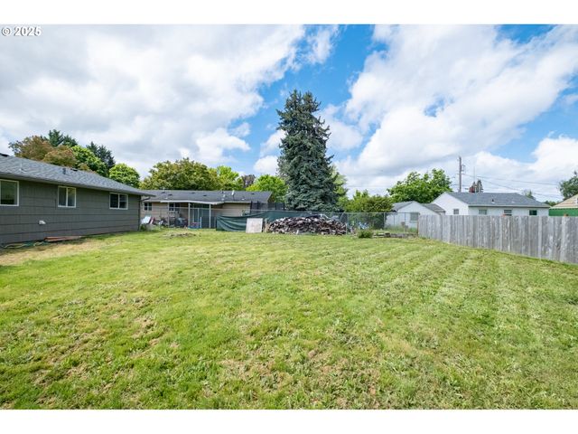 3365 Glendale Ave Ne, Salem, OR 97301