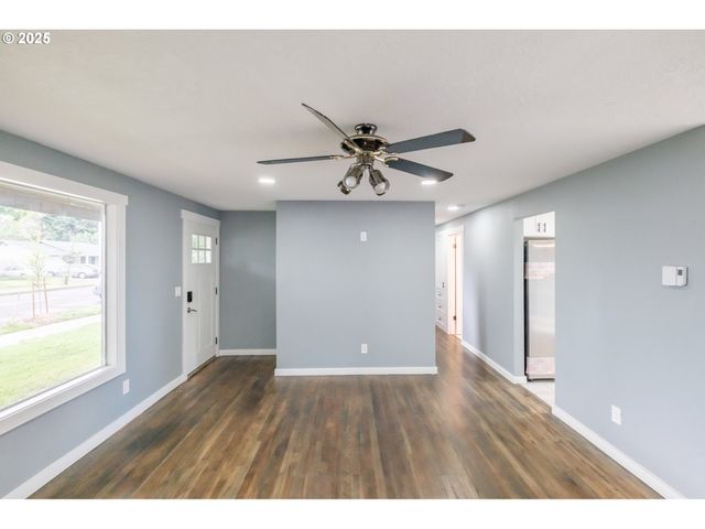 3365 Glendale Ave Ne, Salem, OR 97301