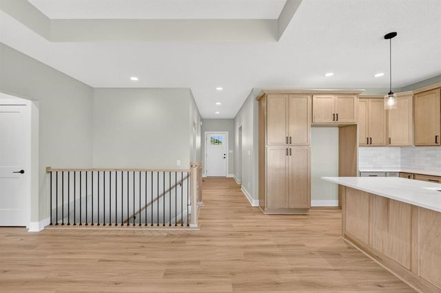 2950 Lake Hill Drive, Des Moines, IA 50320