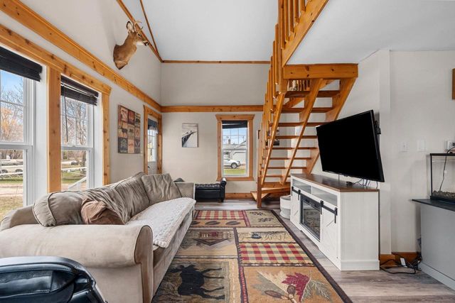 N9003 LAKESHORE DRIVE, Van Dyne, WI 54979