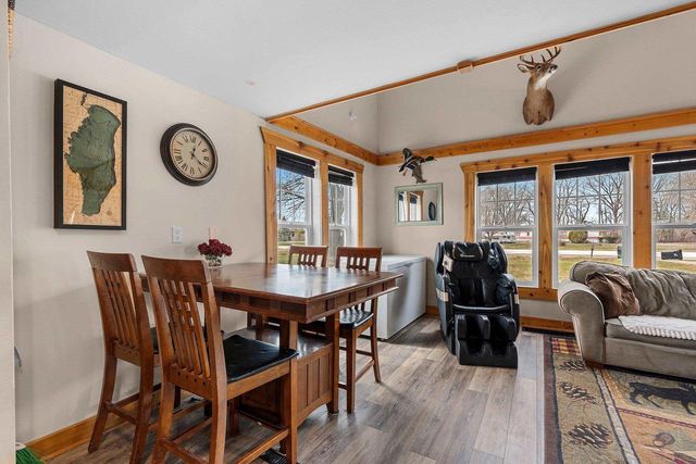 N9003 LAKESHORE DRIVE, Van Dyne, WI 54979