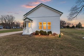 N9003 LAKESHORE DRIVE, Van Dyne, WI 54979