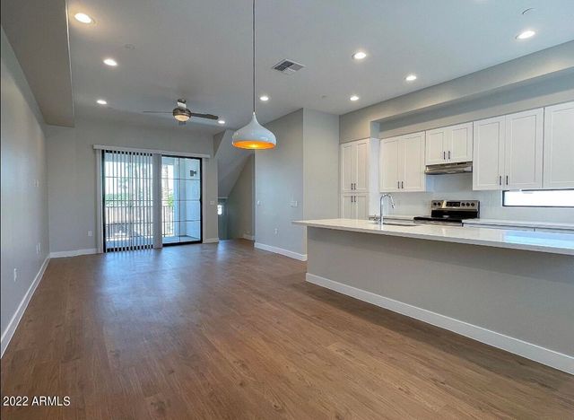 3215 E Flower Street 16, Phoenix, AZ 85018