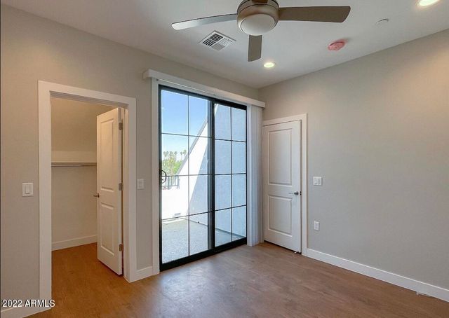 3215 E Flower Street 16, Phoenix, AZ 85018