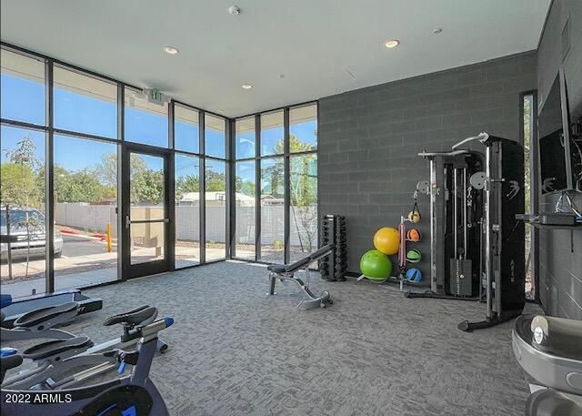 3215 E Flower Street 16, Phoenix, AZ 85018
