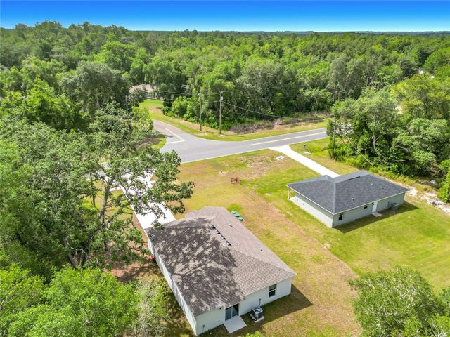 50 BAY ROAD, Ocklawaha, FL 32179