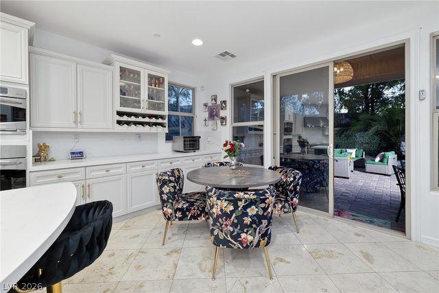 15 Benevolo Drive, Henderson, NV 89011