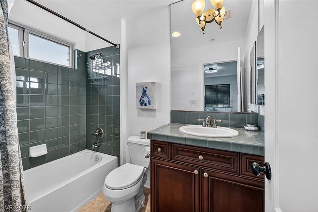 15 Benevolo Drive, Henderson, NV 89011