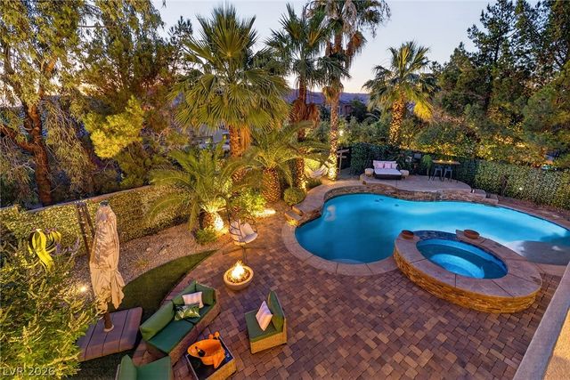 15 Benevolo Drive, Henderson, NV 89011