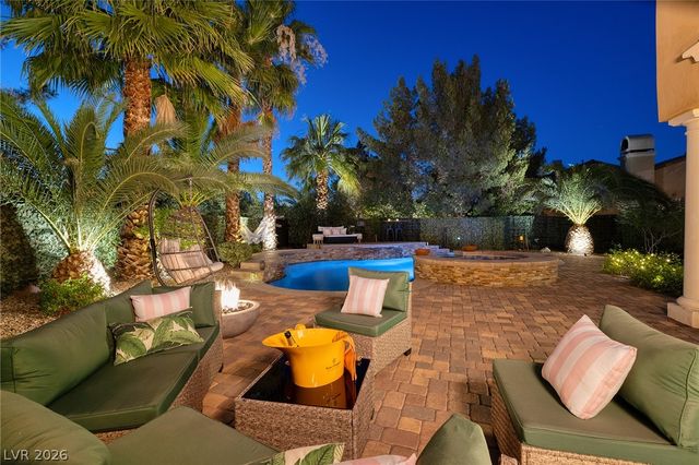 15 Benevolo Drive, Henderson, NV 89011