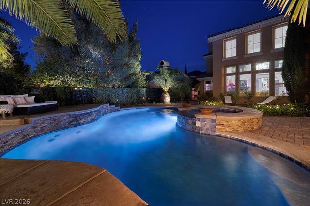 15 Benevolo Drive, Henderson, NV 89011