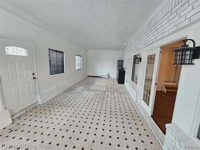 2780 Denton Road, Canton, MI 48188