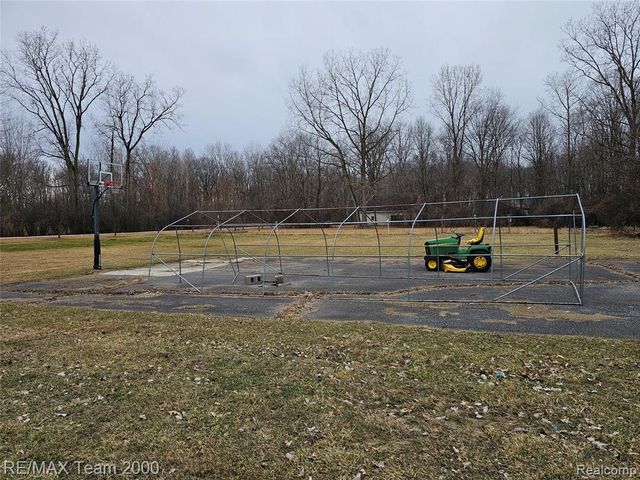 2780 Denton Road, Canton, MI 48188