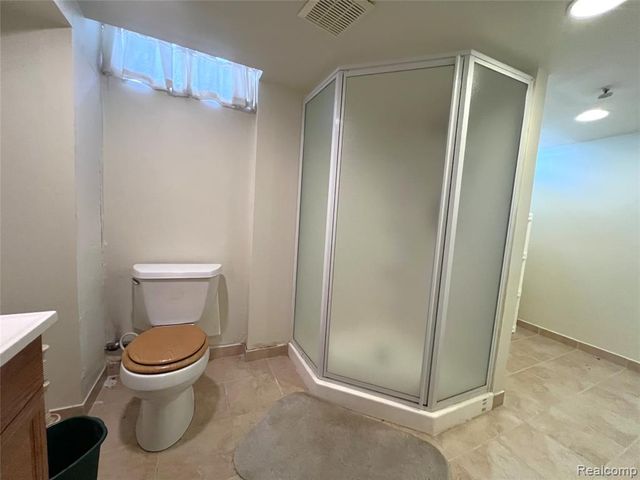 505 Anita Avenue, Grosse Pointe, MI 48236