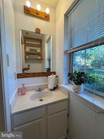 6507 ALOPEX CT, Waldorf, MD 20603