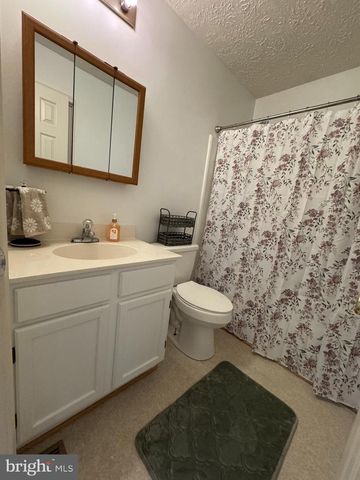 6507 ALOPEX CT, Waldorf, MD 20603