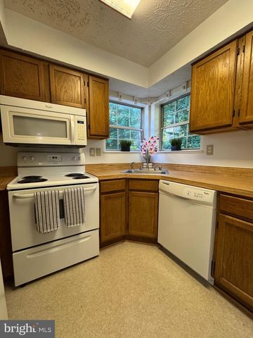 6507 ALOPEX CT, Waldorf, MD 20603
