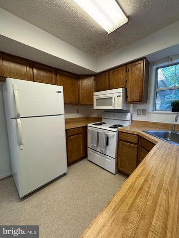6507 ALOPEX CT, Waldorf, MD 20603