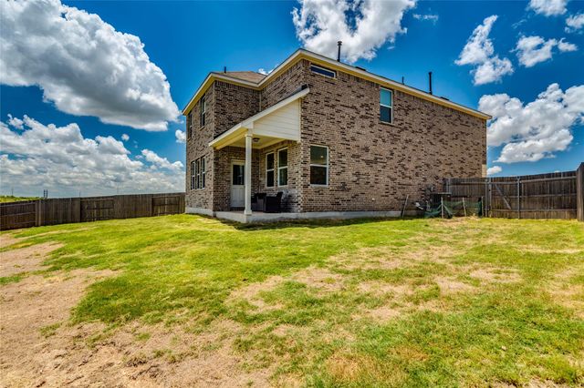 572 Pepperbark LOOP, Buda, TX 78610