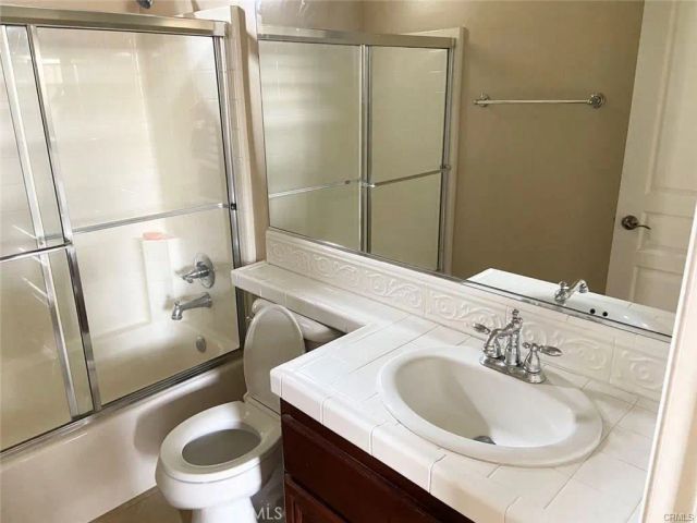 313 Tall Oak, Irvine, CA 92603