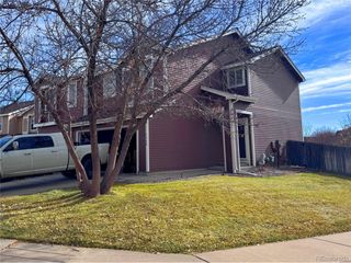 5360 S Picadilly Ct, Aurora, CO 80015