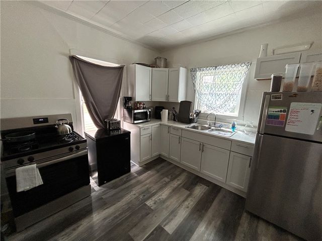 81 Lenox Street, Rochester, NY 14611